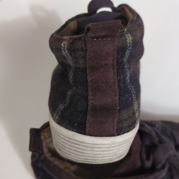 Wool plaid and leather chukka boots size 7 - Picture 3 of 4